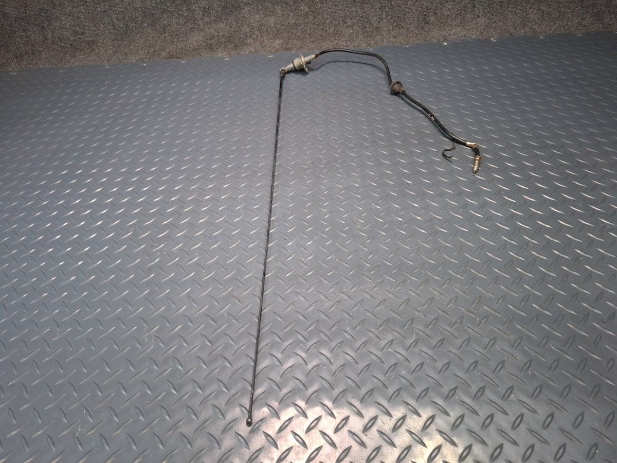 2003-2007 Hummer H2 Radio Antenna Assembly
