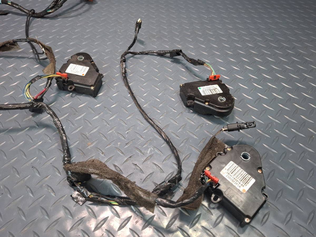 2003-2009 Hummer H2 Hvac A/C Air Heater Flap Door Actuator Motor Wiring Set