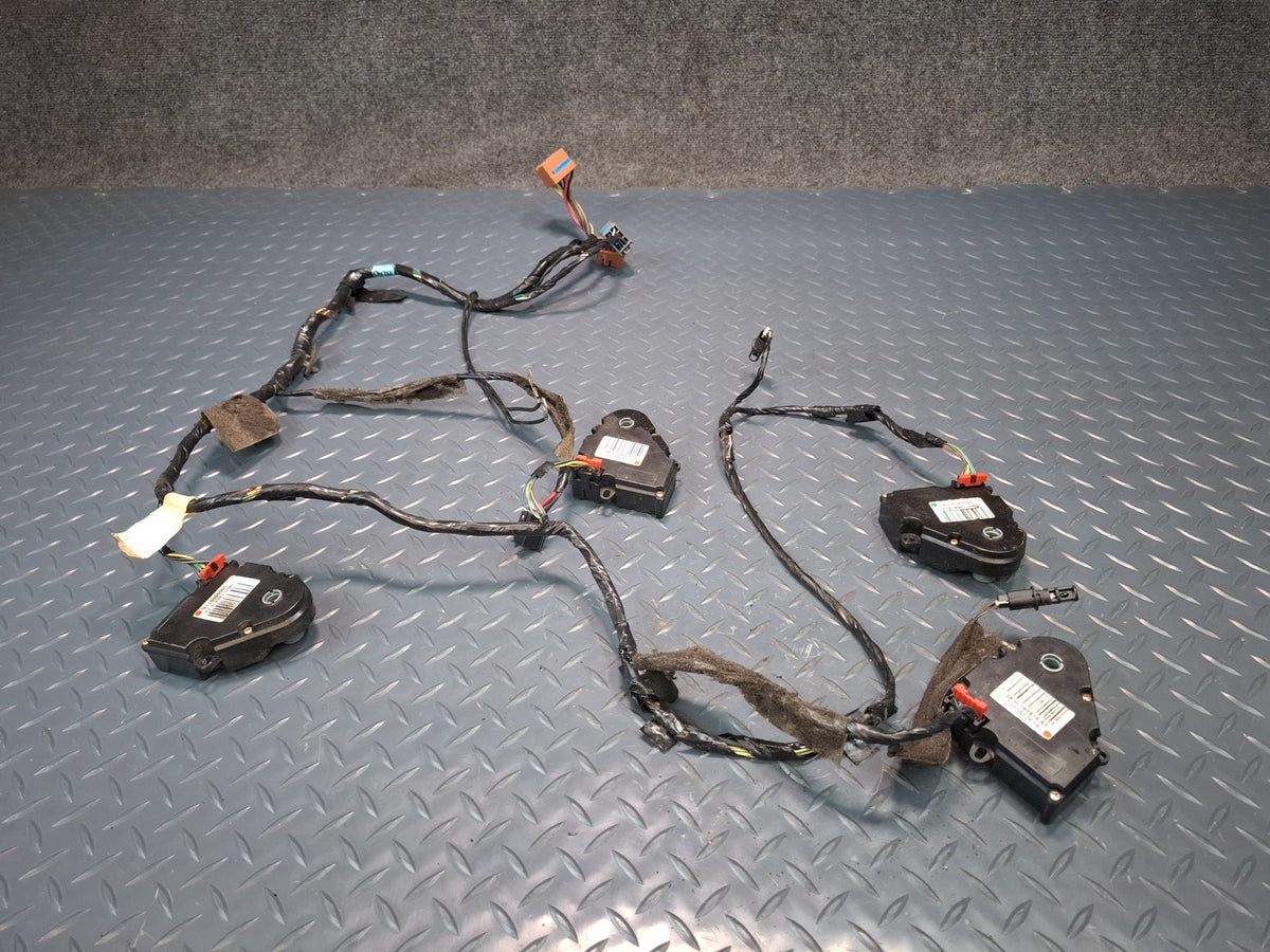 2003-2009 Hummer H2 Hvac A/C Air Heater Flap Door Actuator Motor Wiring Set