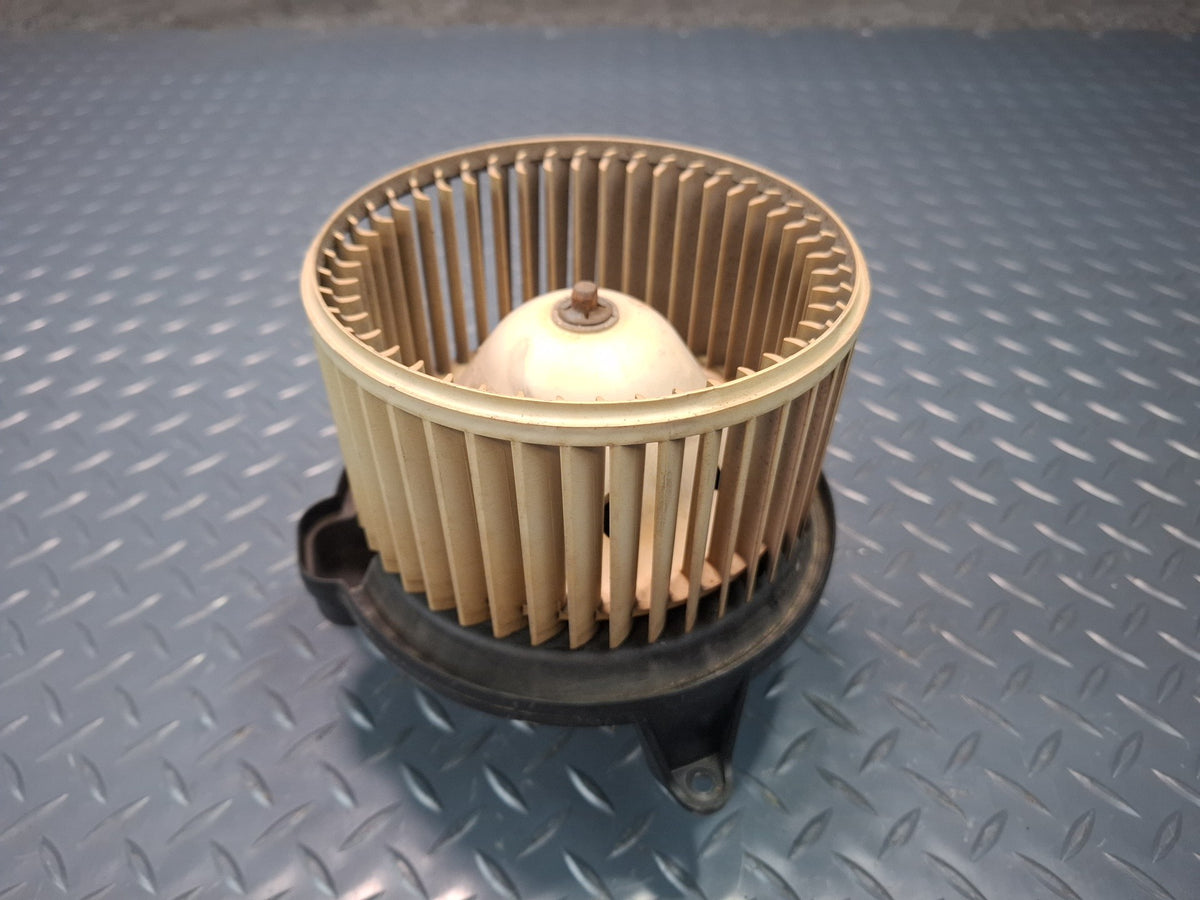 2003-2007 Hummer H2 A/C Heater Blower Motor Fan