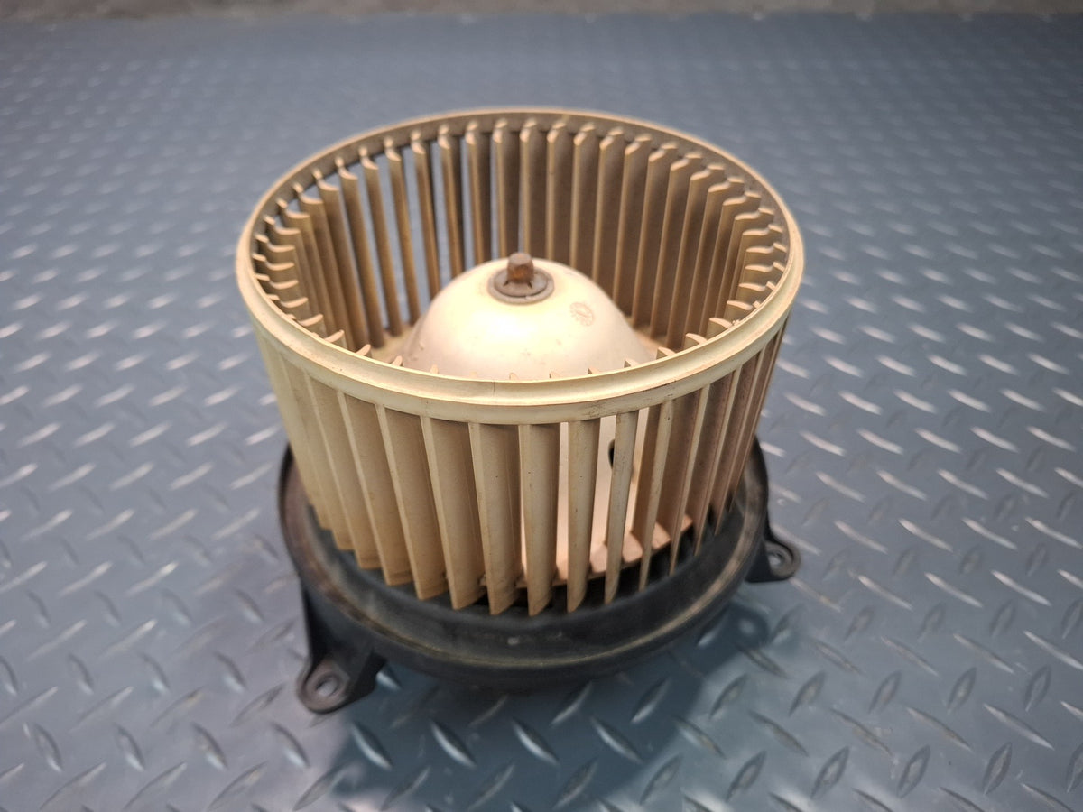 2003-2007 Hummer H2 A/C Heater Blower Motor Fan