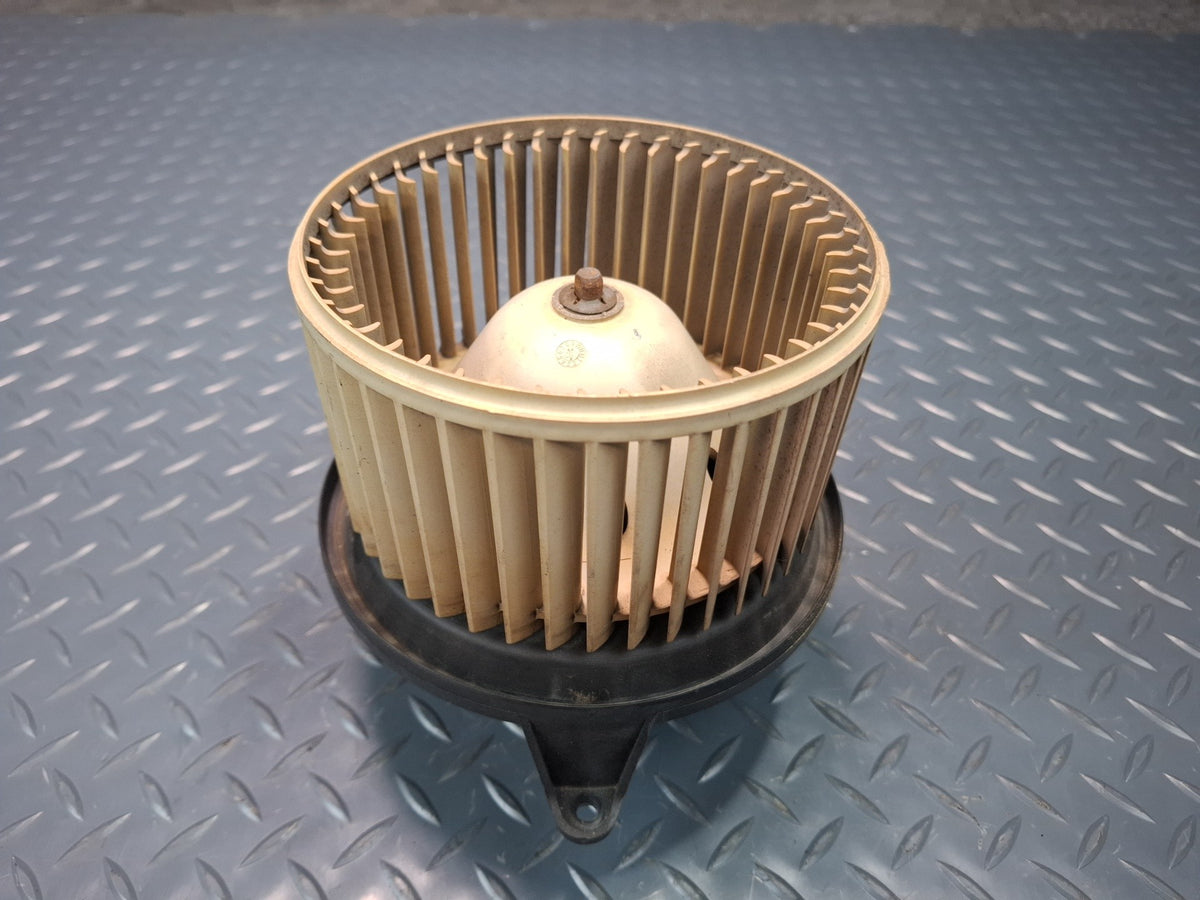 2003-2007 Hummer H2 A/C Heater Blower Motor Fan