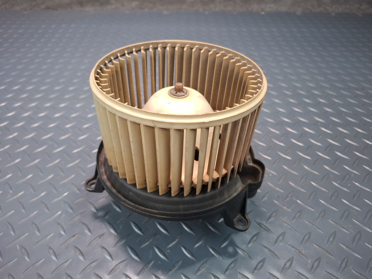 2003-2007 Hummer H2 A/C Heater Blower Motor Fan