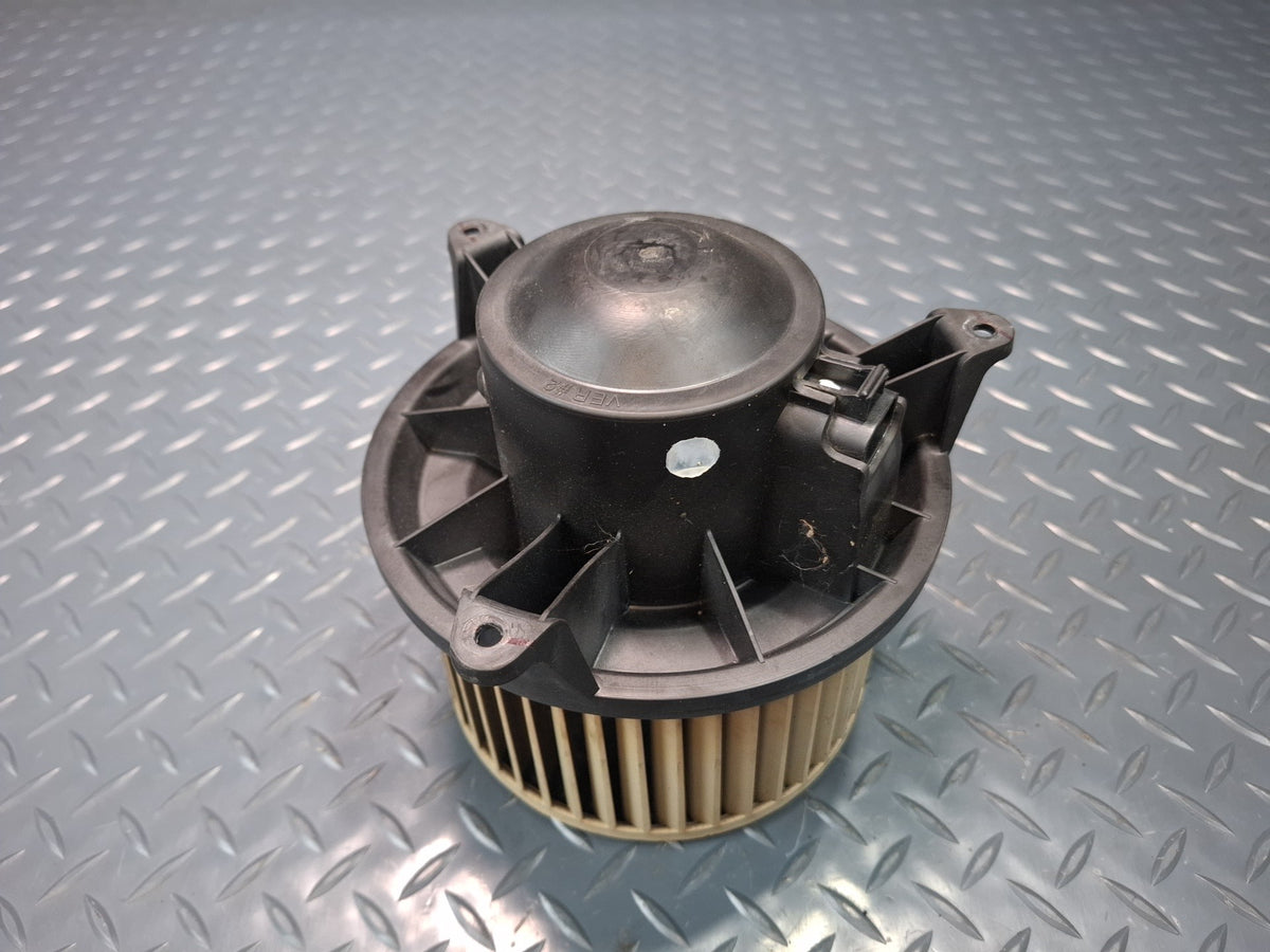 2003-2007 Hummer H2 A/C Heater Blower Motor Fan