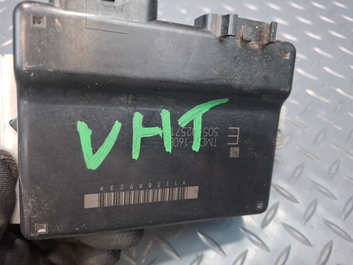 2006 Hummer H2 6.0L Engine Throttle Control Module