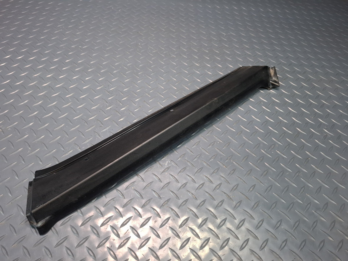2003-2007 Hummer H2 Front Left Driver Side Exterior A Pillar Trim Cover Panel