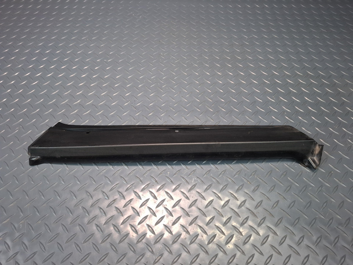 2003-2007 Hummer H2 Front Left Driver Side Exterior A Pillar Trim Cover Panel