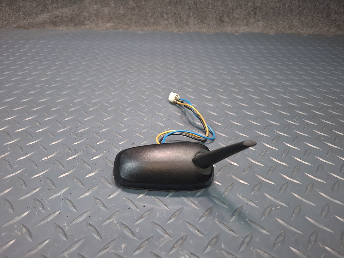 2006 Hummer H2 Roof Exterior GPS Satellite Antenna