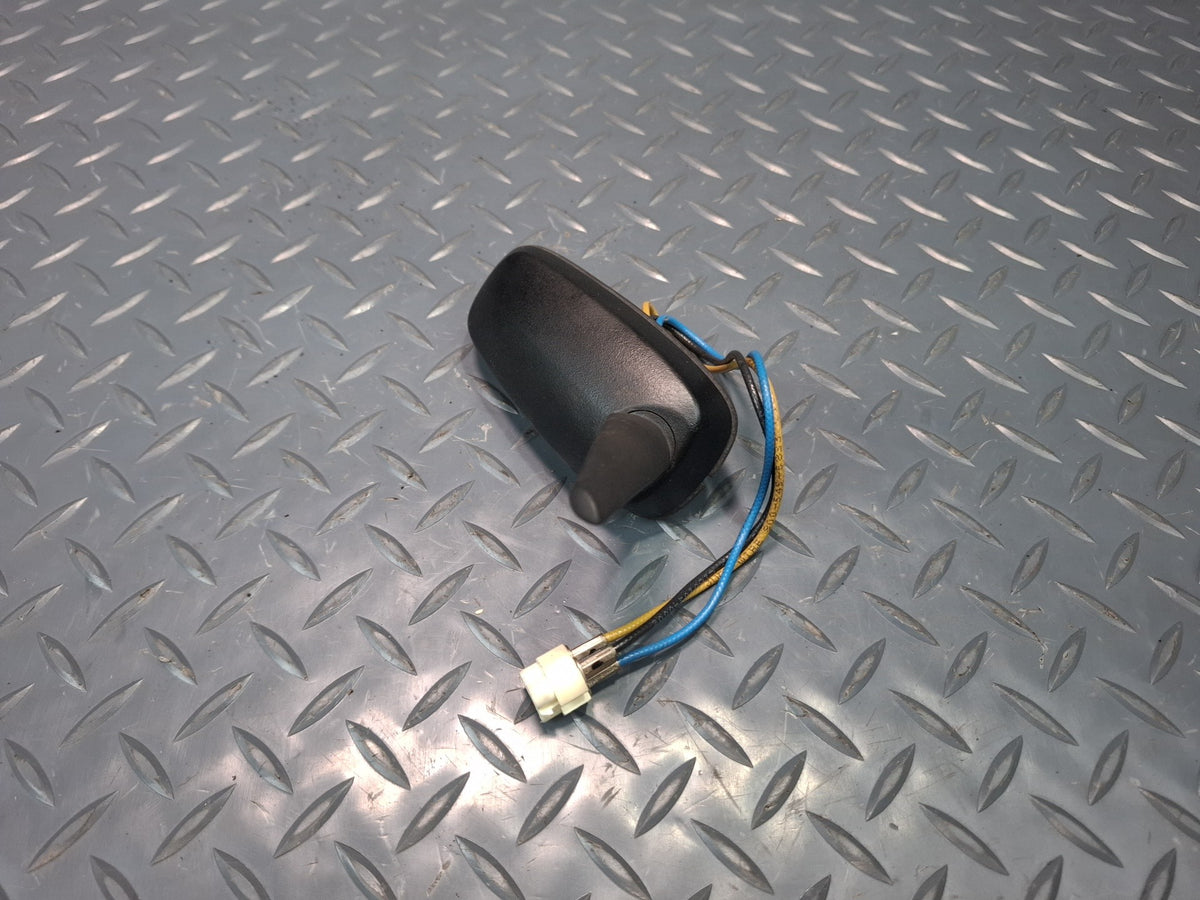 2006 Hummer H2 Roof Exterior GPS Satellite Antenna