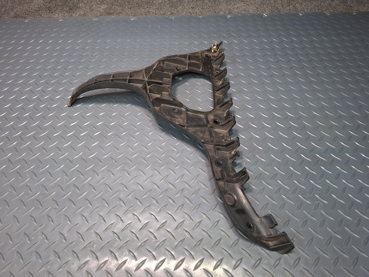 02-05 Ford Thunderbird Rear Left Bumper Mount Bracket Support 3W63-17A751-AA OEM