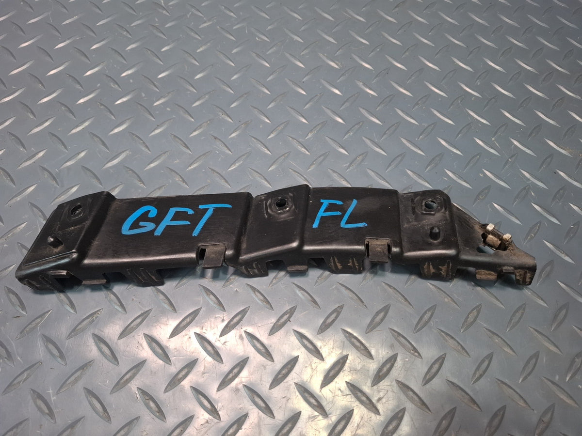 02-05 Ford Thunderbird Front Left Bumper Mount Bracket Support Damaged