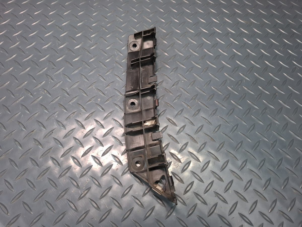 02-05 Ford Thunderbird Front Left Bumper Mount Bracket Support Damaged