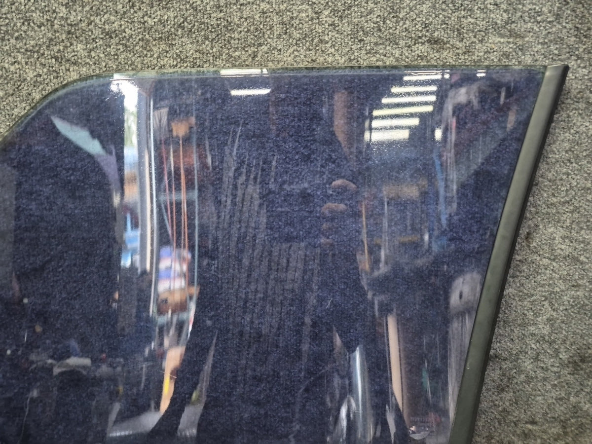 84-88 Toyota Cressida MX73 Sedan Front Right Pass Door Window Glass Tinted OEM
