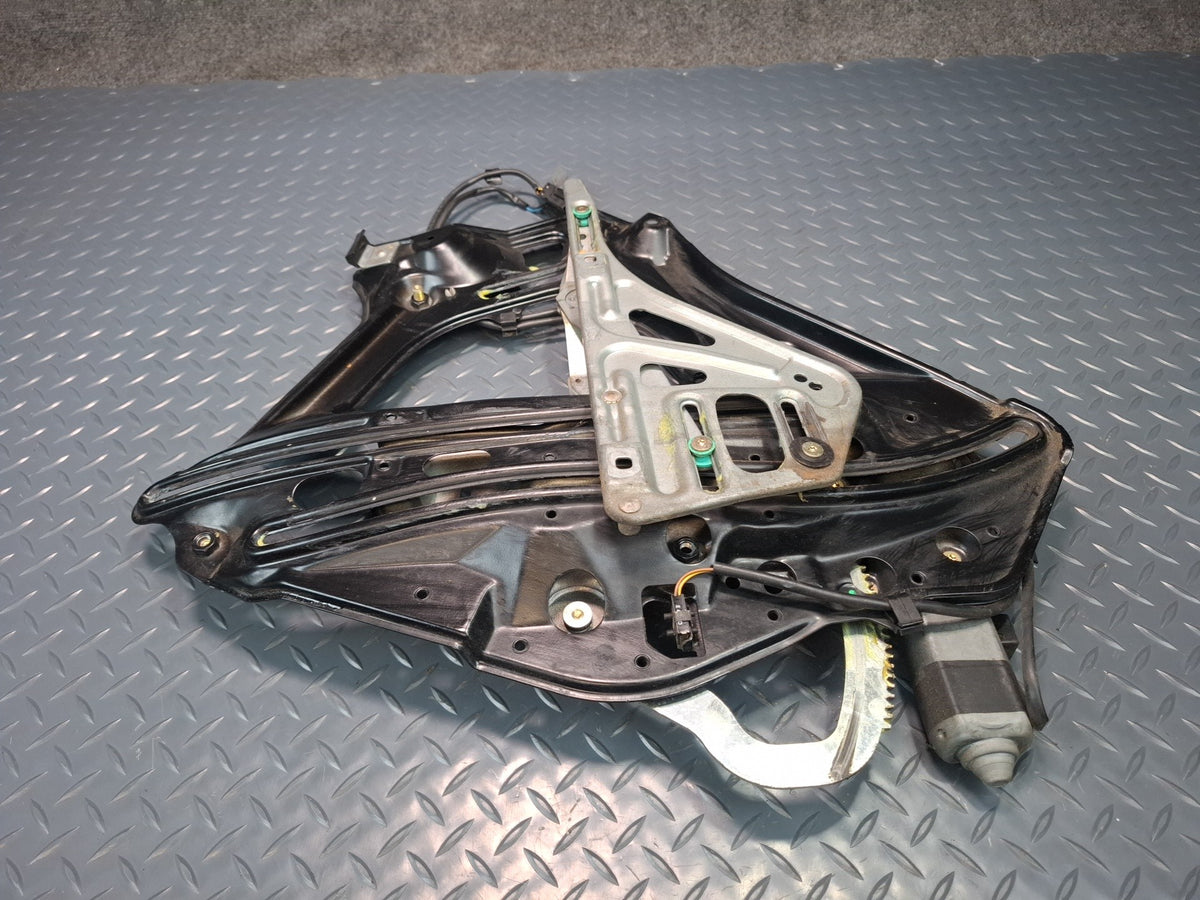 1994-1997 BMW E31 840Ci Rear Left Quarter Window Regulator w Motor