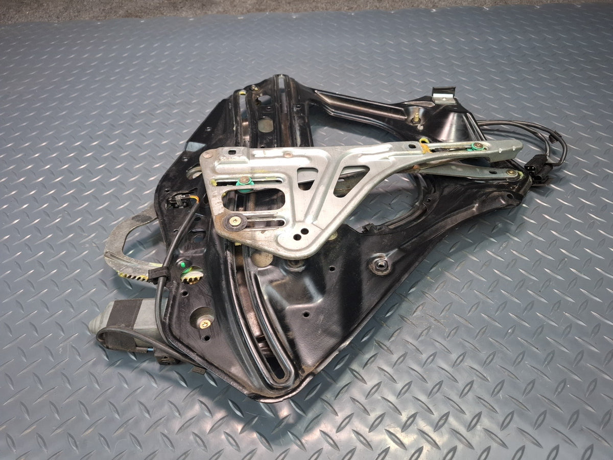 1994-1997 BMW E31 840Ci Rear Left Quarter Window Regulator w Motor
