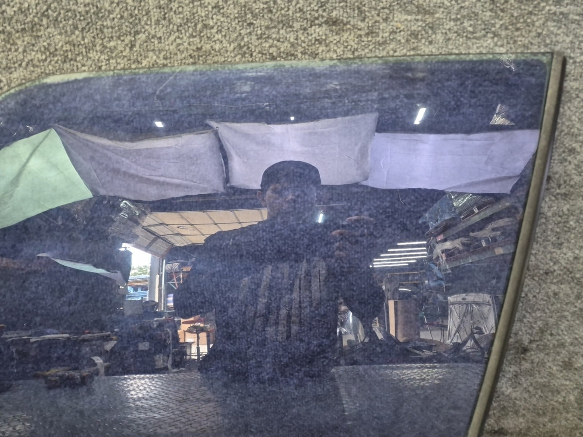 84-88 Toyota Cressida MX73 Sedan Front Left Driver Door Window Glass Tinted OEM