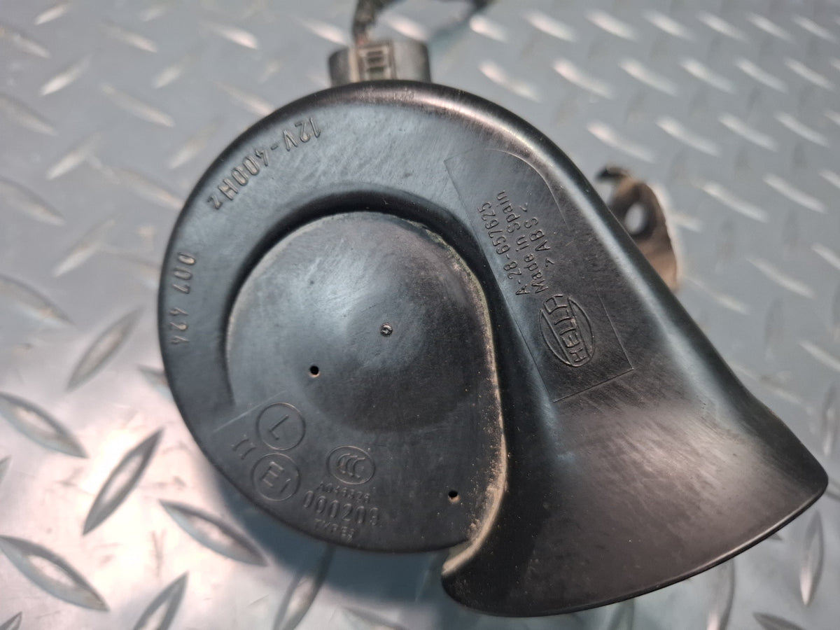 1994-1997 BMW E31 840Ci High & Low Tone Note Pitch Horn Signal Set of 2