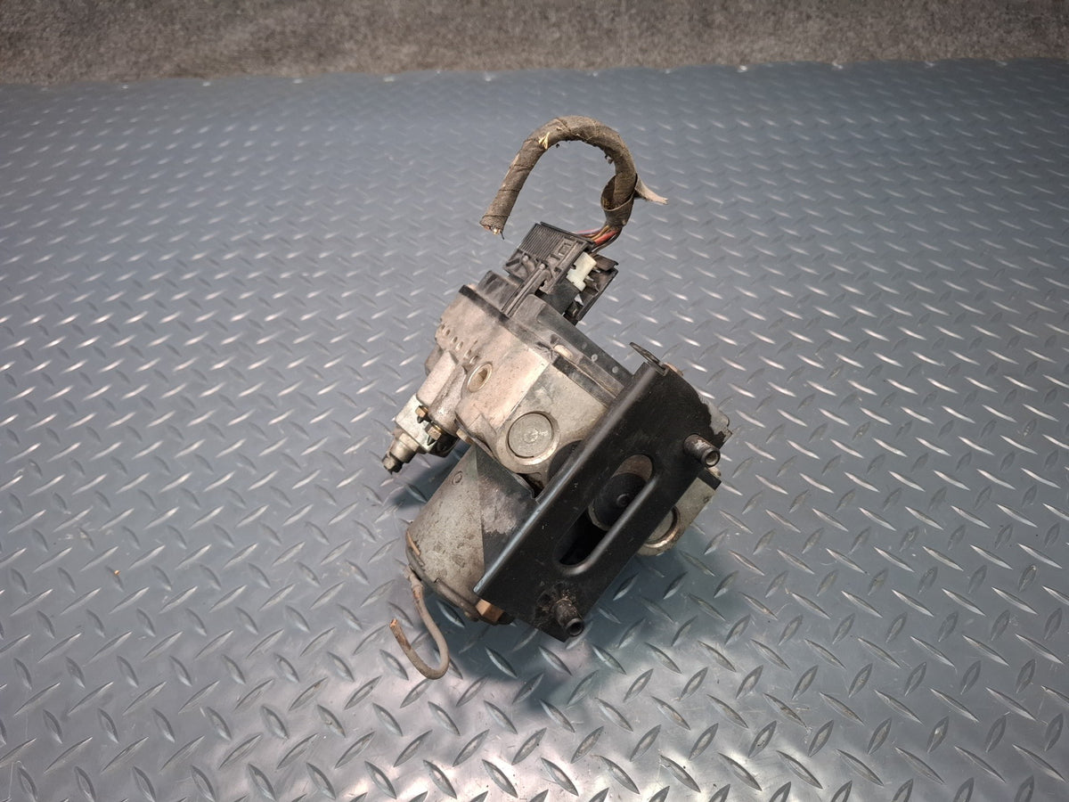 1994-1997 BMW E31 840Ci Anti Lock Brake ABS Pump Module