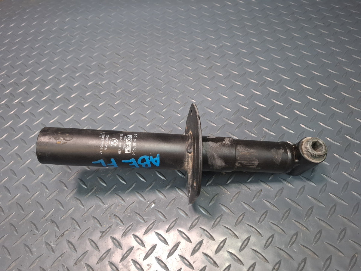 1994-1997 BMW E31 840Ci Front Bumper Impact Reinforcement Shock Absorber Set