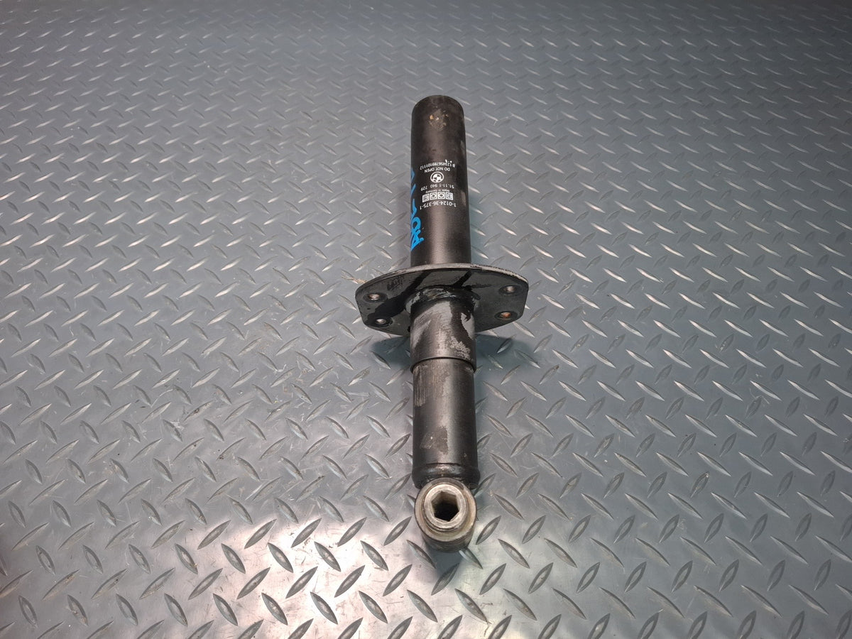 1994-1997 BMW E31 840Ci Front Bumper Impact Reinforcement Shock Absorber Set