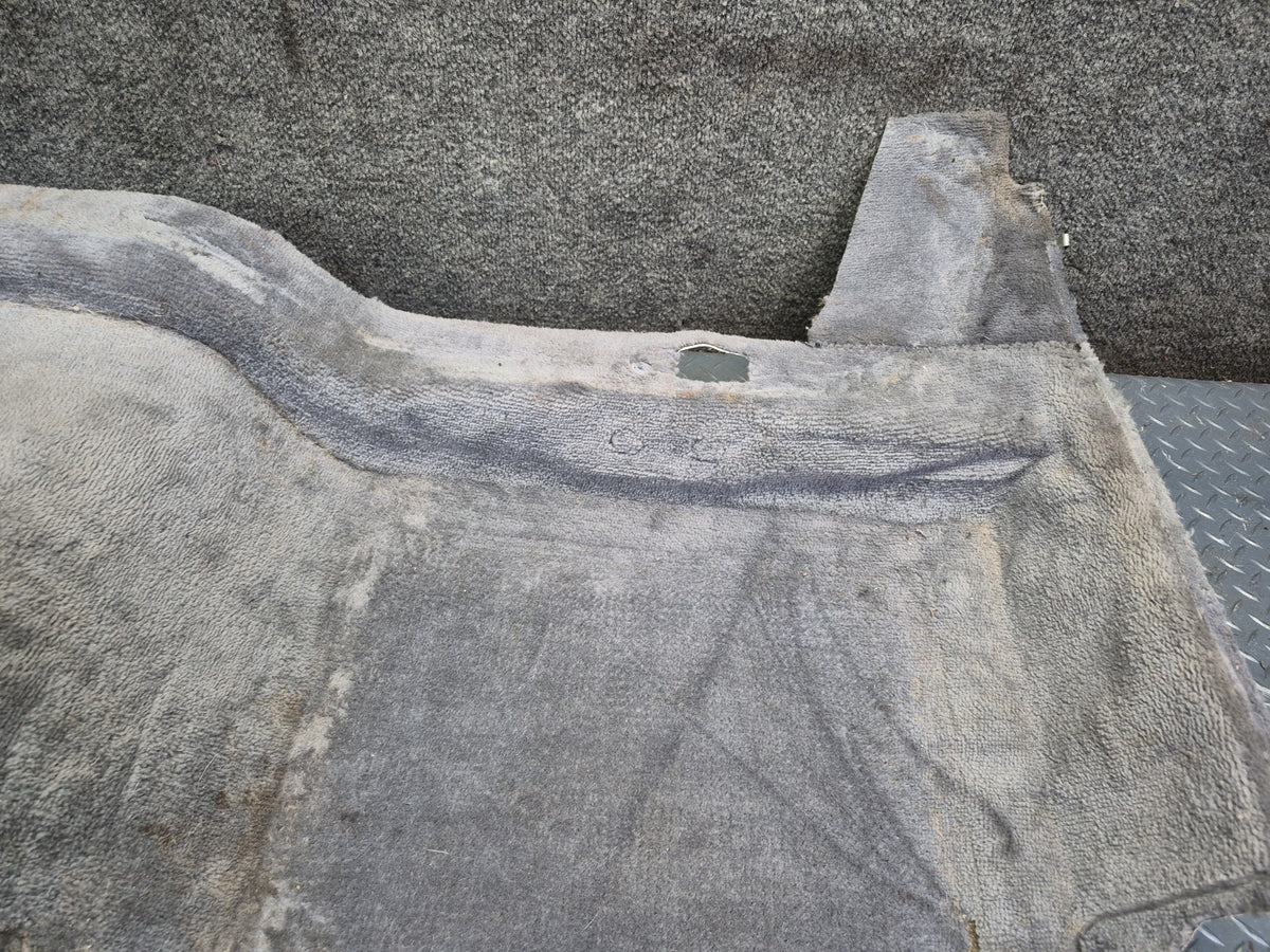 84-86 Toyota Cressida MX73 Sedan Set of 4 Interior Floor MAT Carpet Liner Dmgd