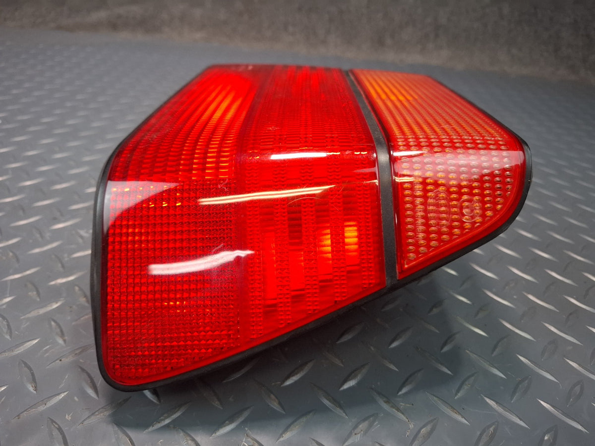 1994-1997 BMW E31 840Ci Rear Right Outer Tail Light Lamp 8354270