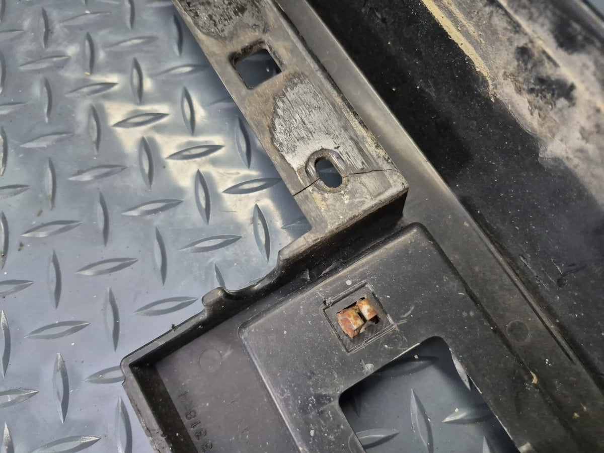 2003-2009 Hummer H2 Front Right Pass Side Roof Rack Rail Cover Molding