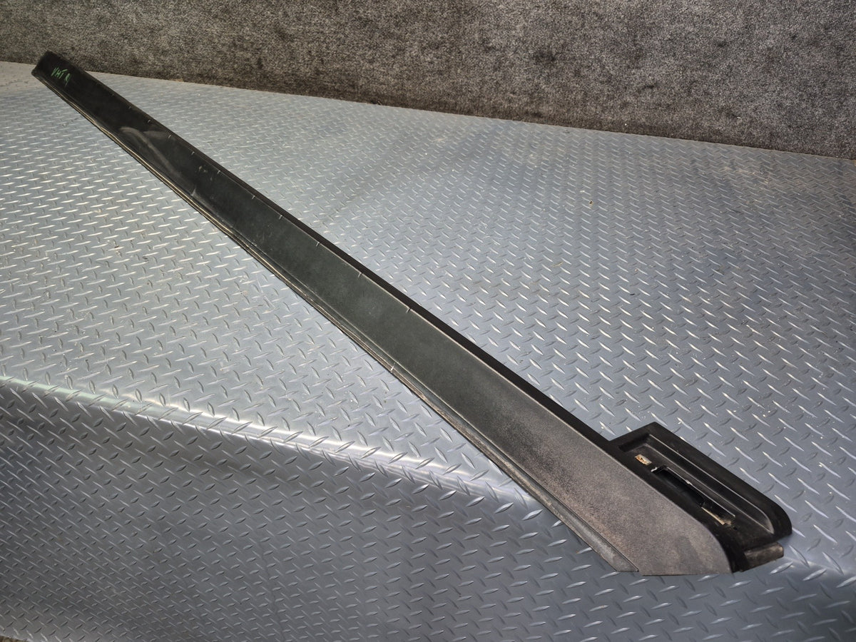 2003-2009 Hummer H2 Front Right Pass Side Roof Rack Rail Cover Molding