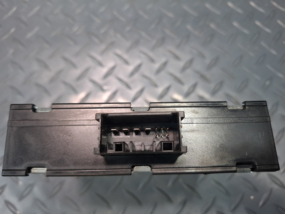 2008-2011 BMW E90 M3 DC Torque Converter Control Module 9253208
