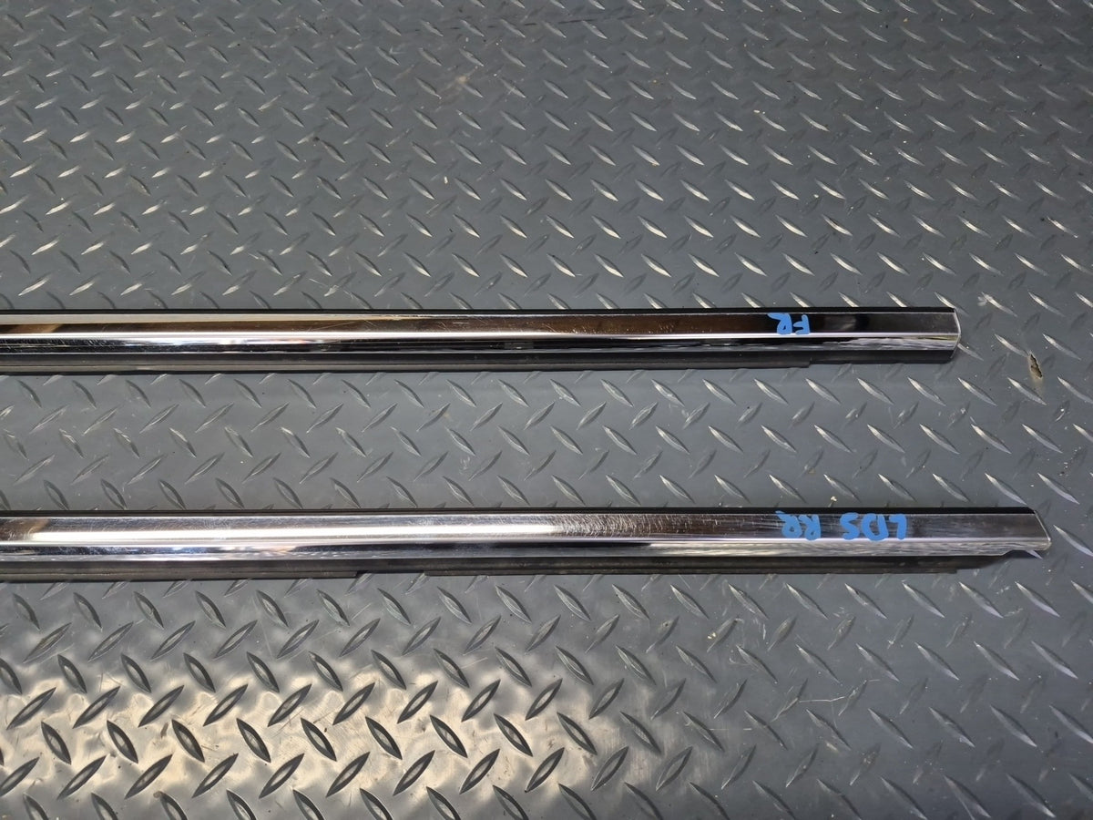 01-06 Lexus UCF30L LS430 Front & Rear Right Door Weatherstrip Molding Set OEM