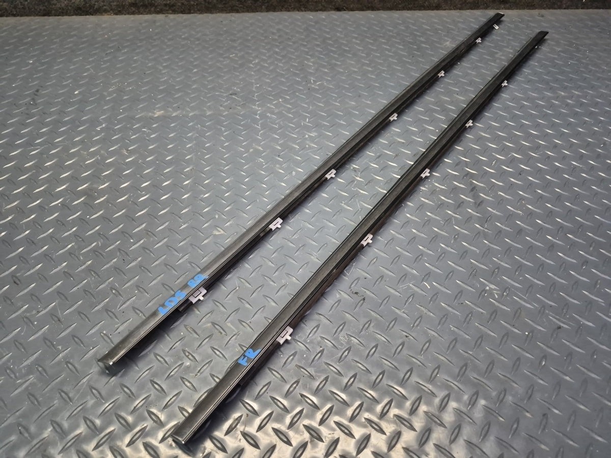 01-06 Lexus UCF30L LS430 Front & Rear Right Door Weatherstrip Molding Set OEM