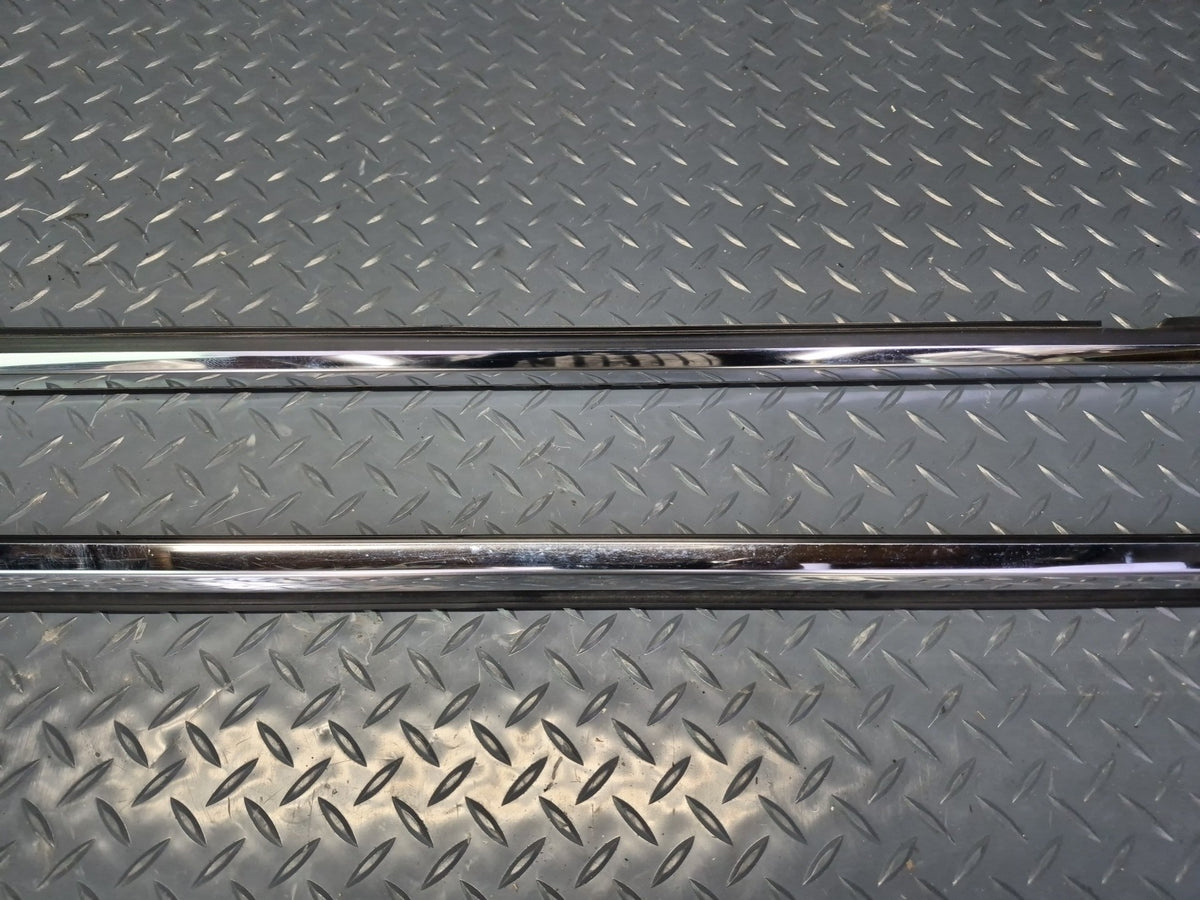 01-06 Lexus UCF30L LS430 Front & Rear Left Door Weatherstrip Molding Set OEM