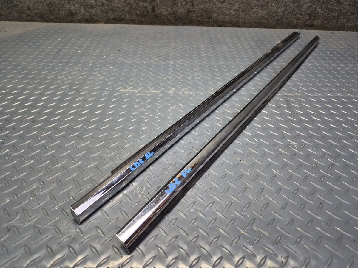 01-06 Lexus UCF30L LS430 Front & Rear Left Door Weatherstrip Molding Set OEM