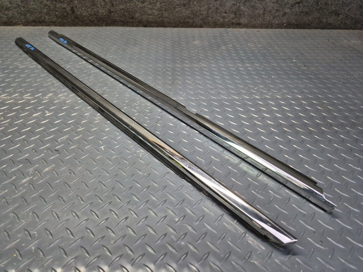 01-06 Lexus UCF30L LS430 Front & Rear Left Door Weatherstrip Molding Set OEM