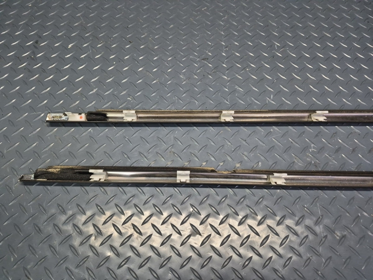01-06 Lexus UCF30L LS430 Front & Rear Left Door Weatherstrip Molding Set OEM