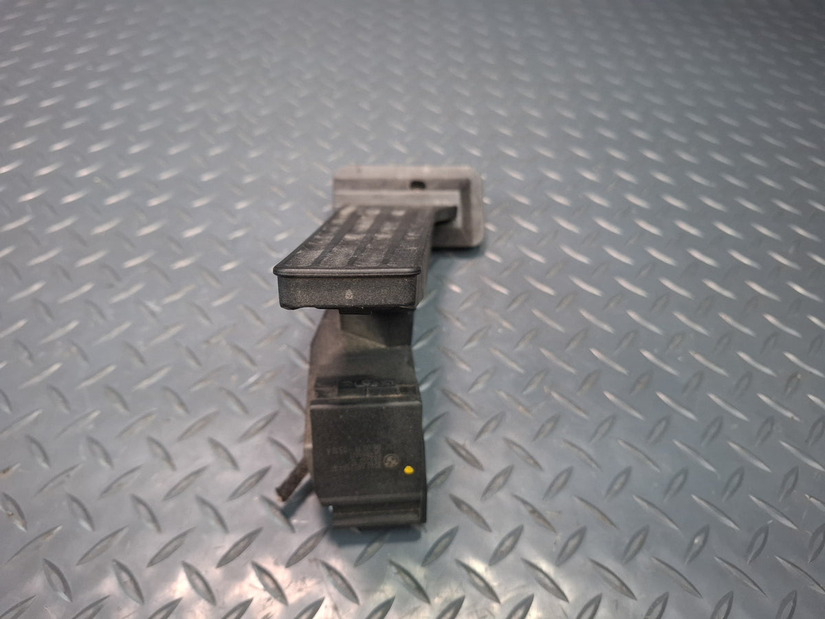 2008-2011 BMW E90 E92 E93 M3 Gas Acceleration Pedal