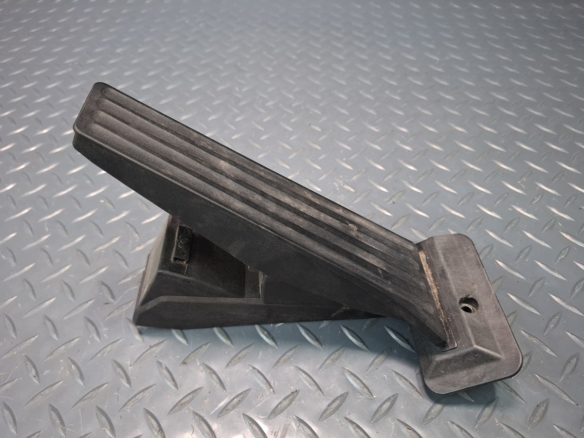 2008-2011 BMW E90 E92 E93 M3 Gas Acceleration Pedal