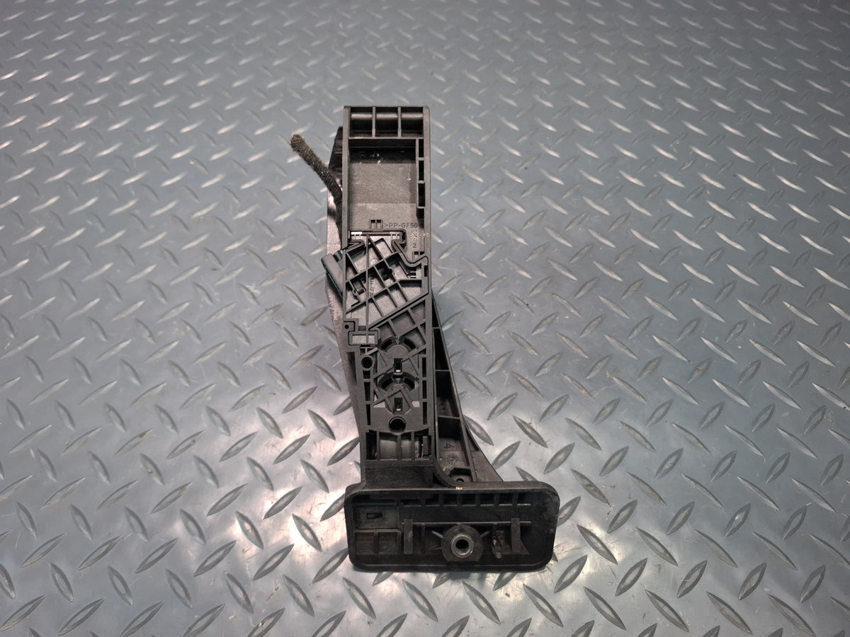 2008-2011 BMW E90 E92 E93 M3 Gas Acceleration Pedal