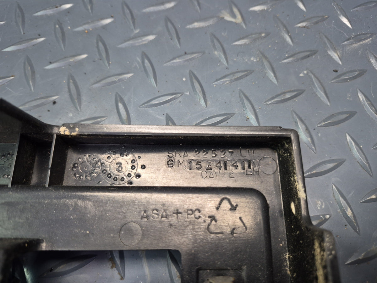 2003-2009 Hummer H2 Rear Right Pass Side Roof Rack Rail Cover Molding