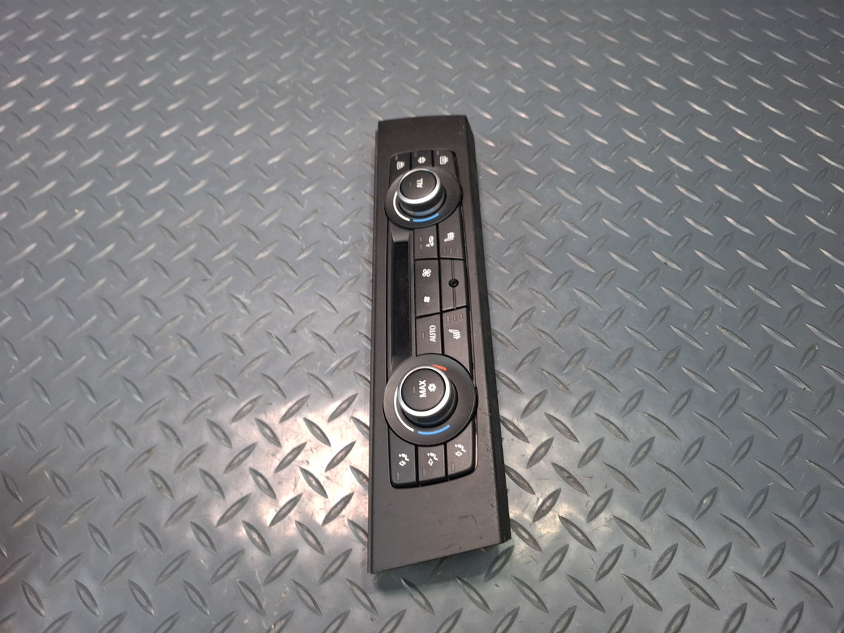 2011 BMW E90 M3  A/C Heater Temperature Climate Control Switch 9250393