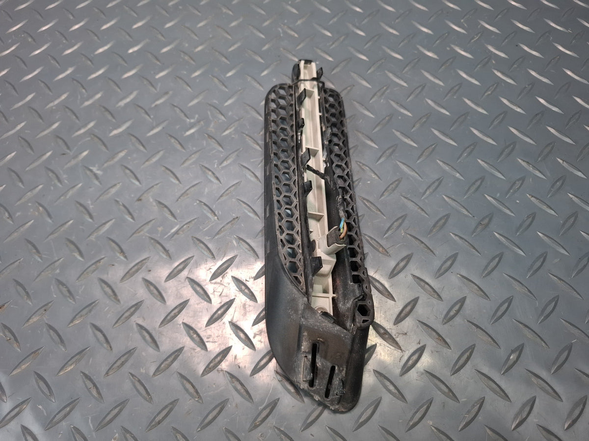 2008-2011 BMW E90 M3 Front Left Fender Marker Light Lamp w Grille