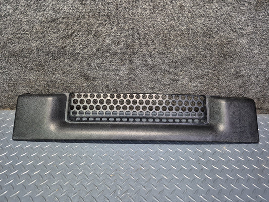 2003-2007 Hummer H2 Front Bumper Radiator Lower Grille Molding 15078155