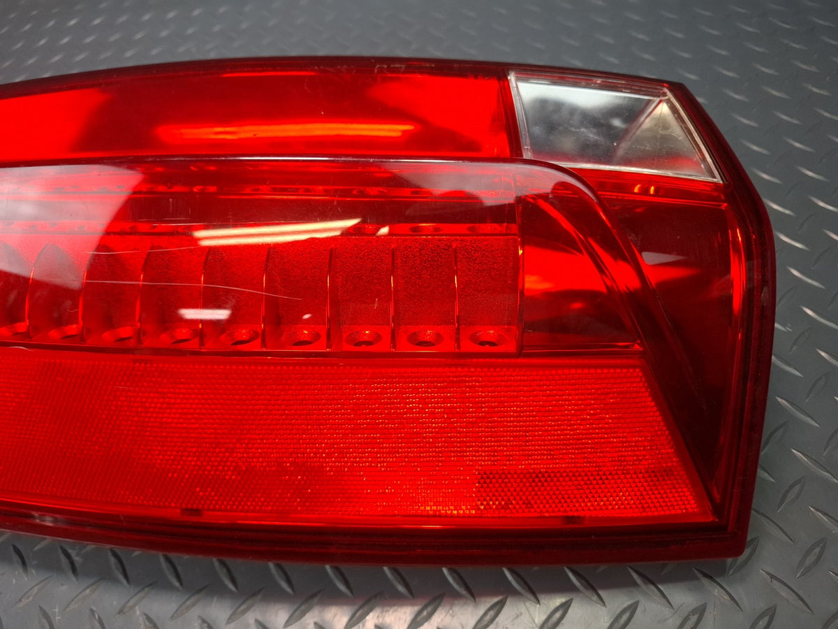 2007-2014 Cadillac Escalade Aftermarket Rear Left & Right Tail Light Lamp Set