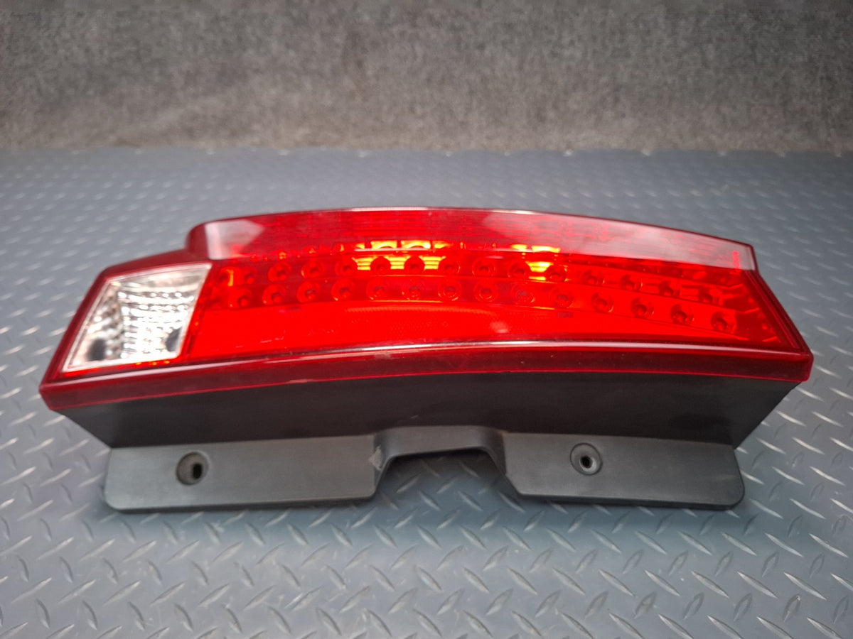 2007-2014 Cadillac Escalade Aftermarket Rear Left & Right Tail Light Lamp Set