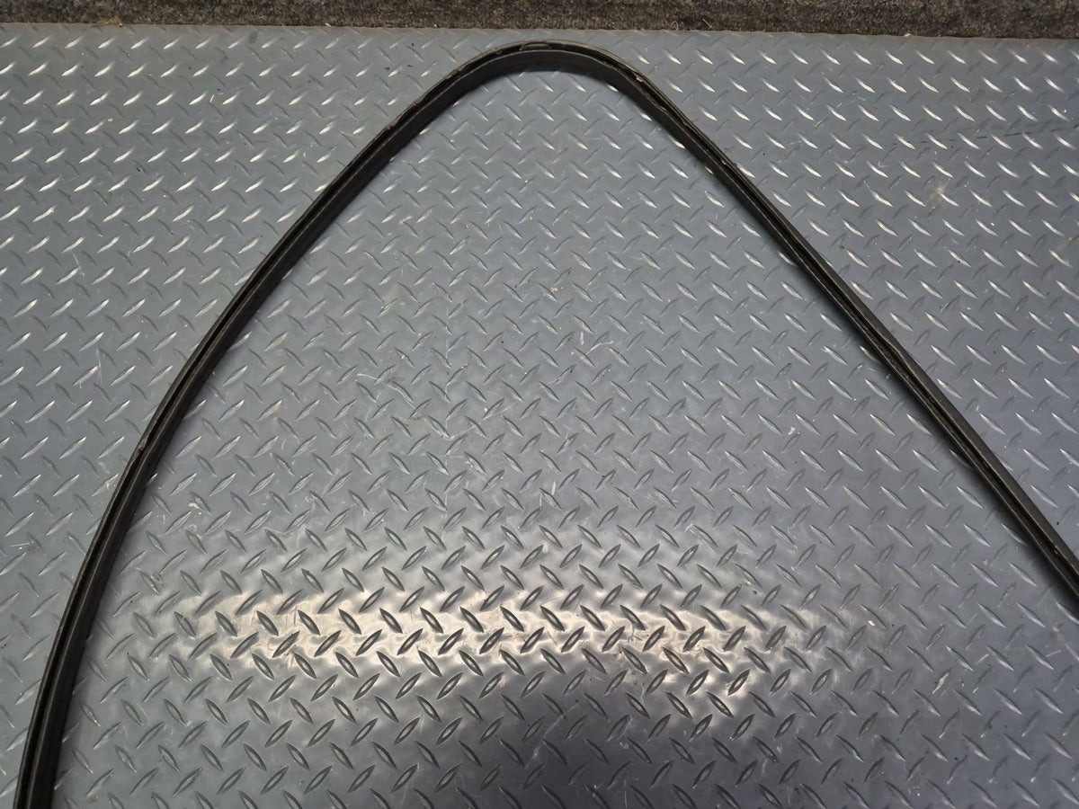 2003-2009 Hummer H2 Rear Trunk Tailgate Lift Gate Weather Strip Rubber Seal