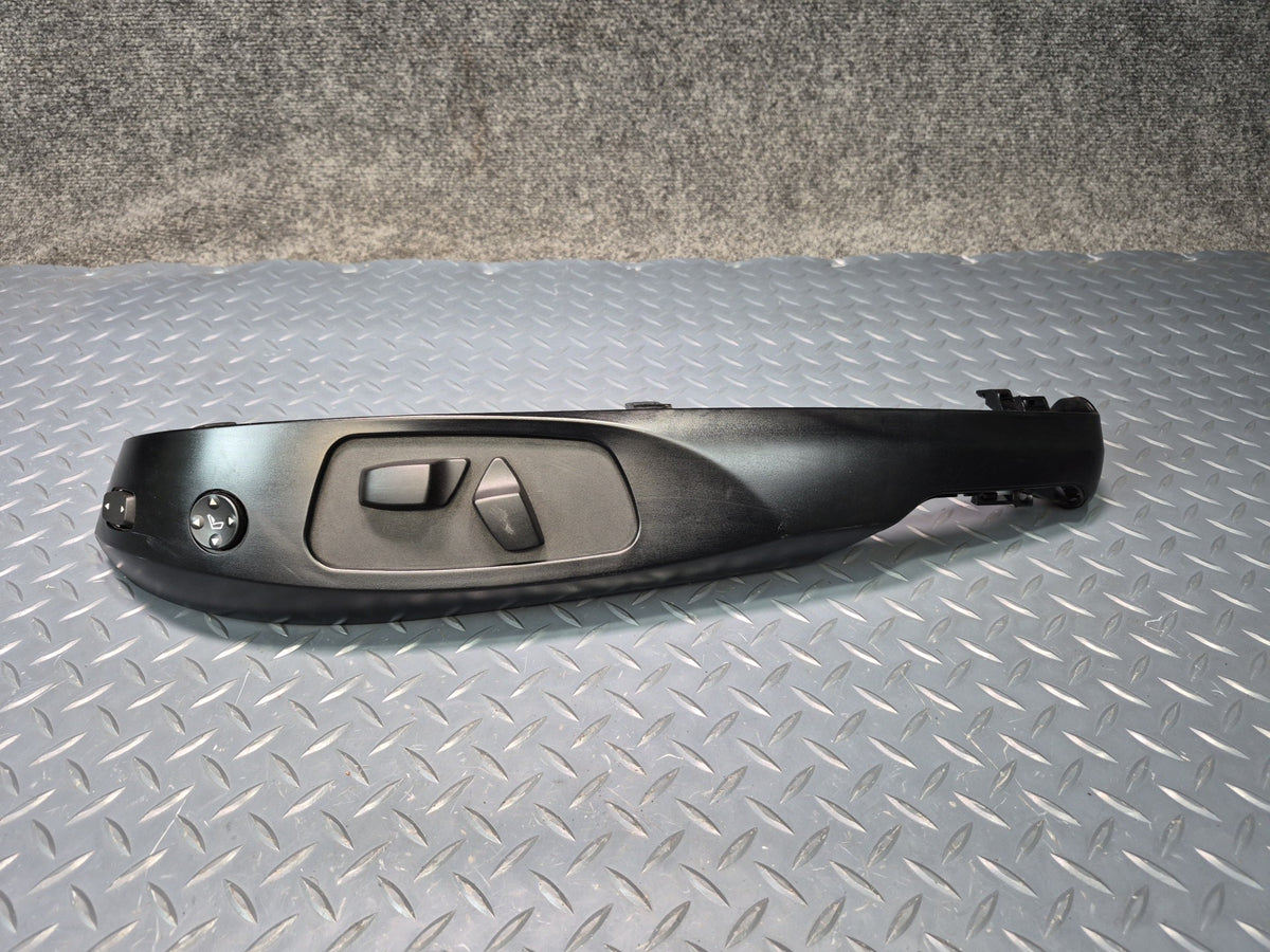 2008-2011 BMW E90 M3 Front Right Seat Adjust Control Switch w Trim Panel 9227855