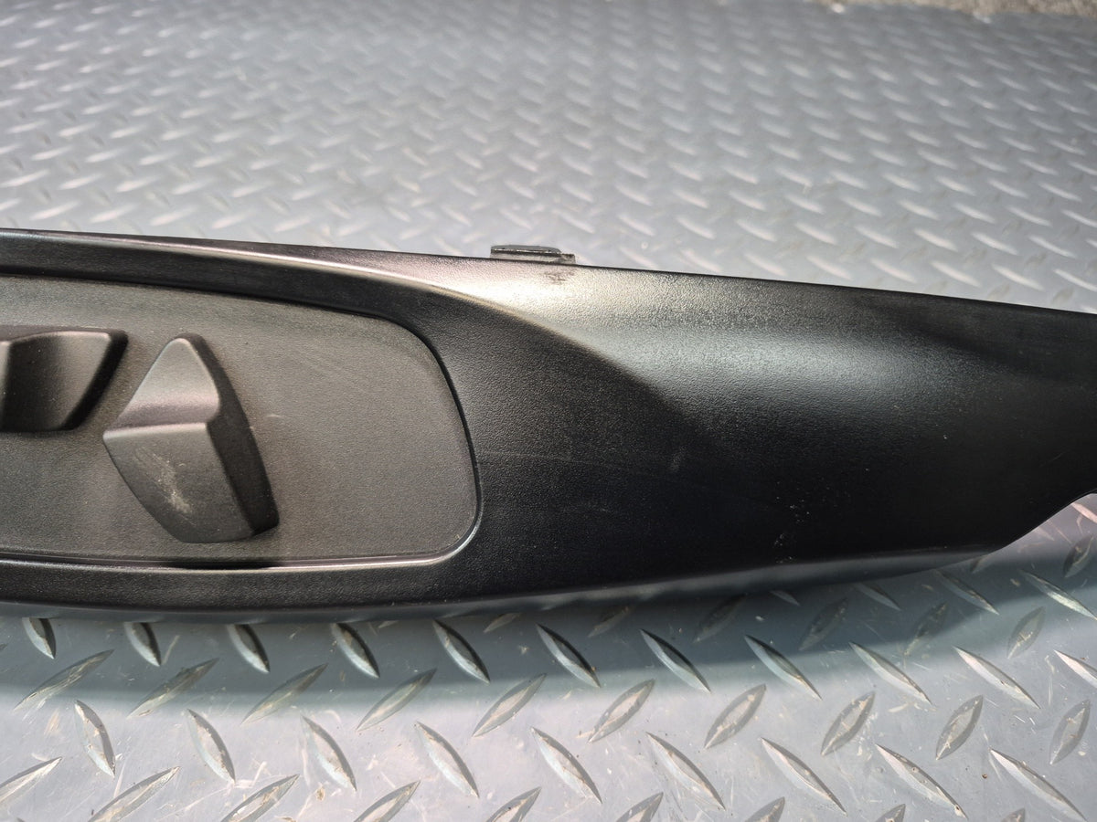 2008-2011 BMW E90 M3 Front Right Seat Adjust Control Switch w Trim Panel 9227855