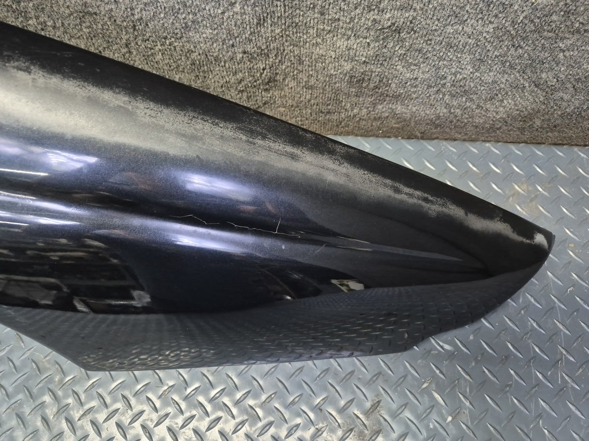 1994-1997 BMW E31 840Ci Front Right Fender Shell Cover Panel Schwarz Damaged