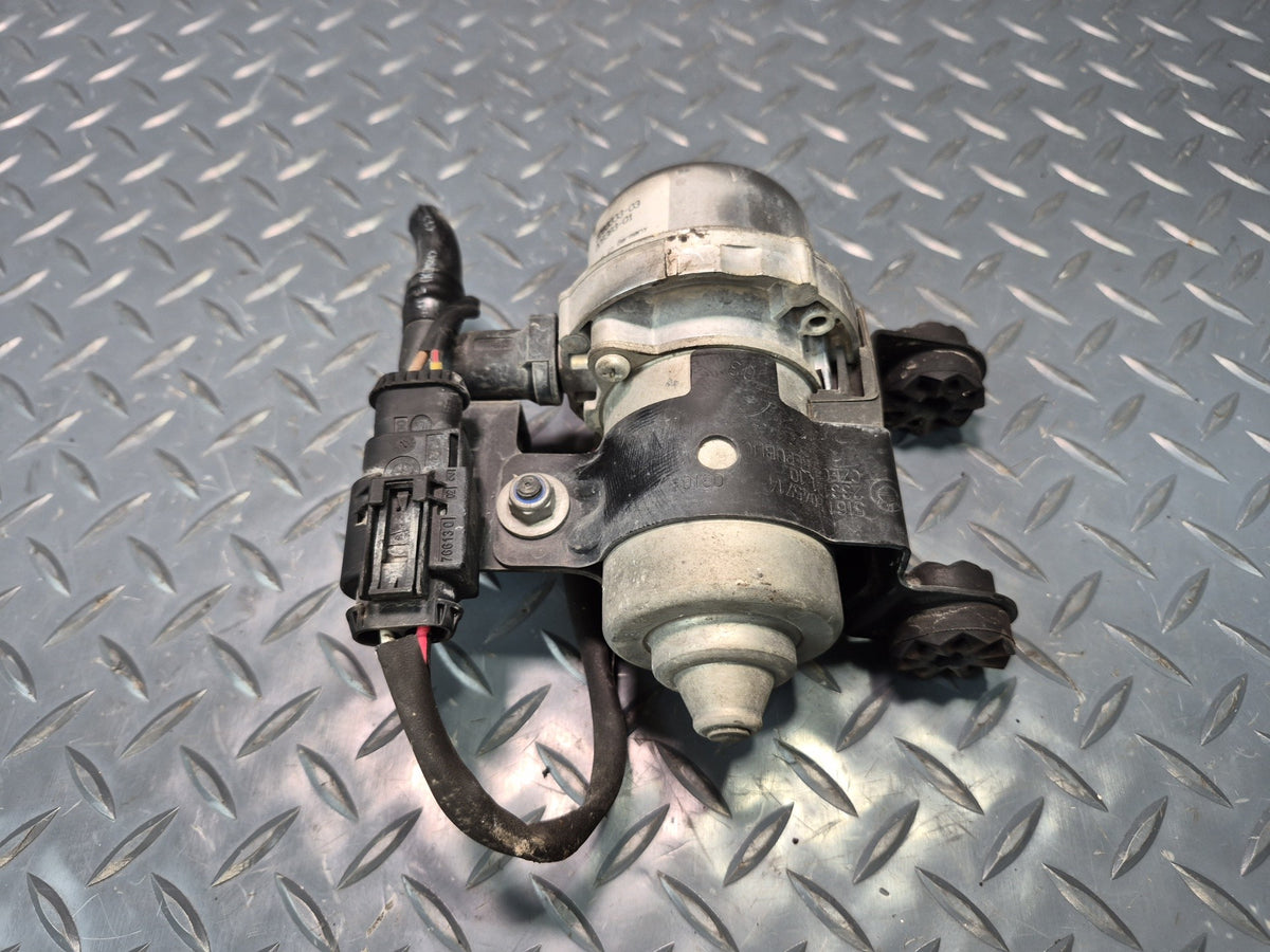 2008-2013 BMW E90 E92 E93 M3 Brake Booster Vacuum Pump 2283333