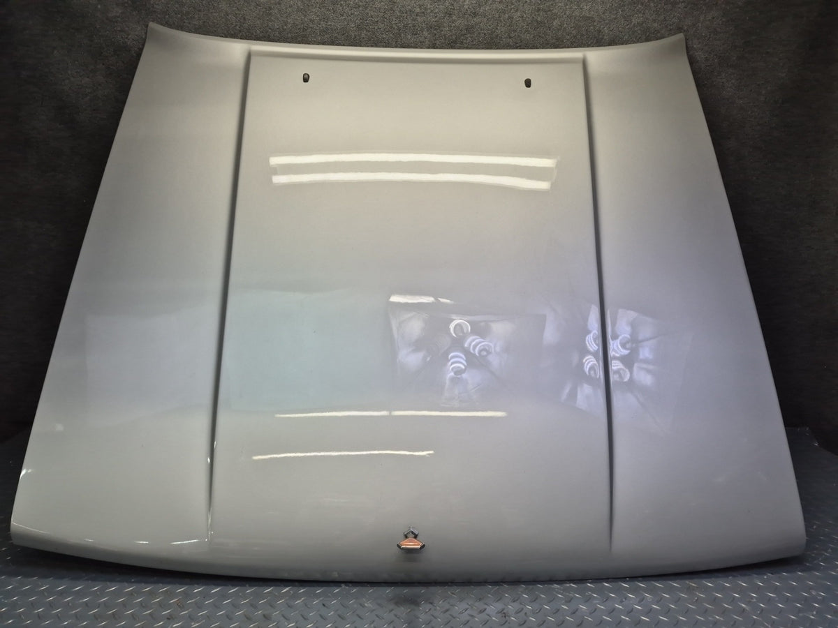 1986 Toyota Cressida MX73 Sedan Front Hood Bonnet Shell Panel Silver OEM